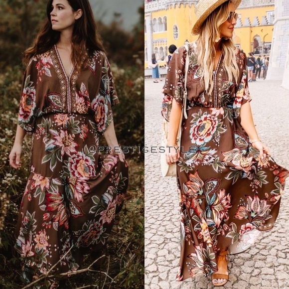 Anthropologie Dresses & Skirts - Anthropologie Farm Rio Valentina Maxi Dress